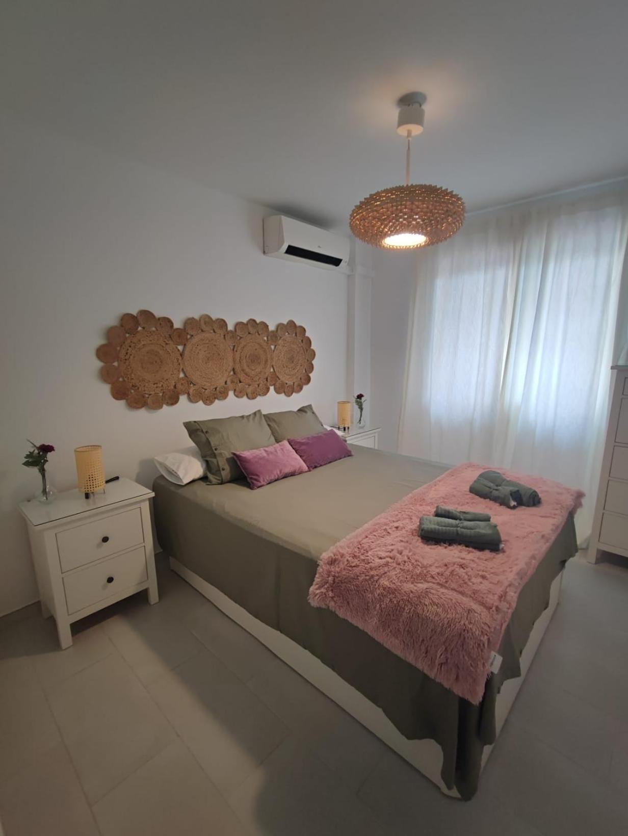 Apartamento Pilar Севілья Екстер'єр фото